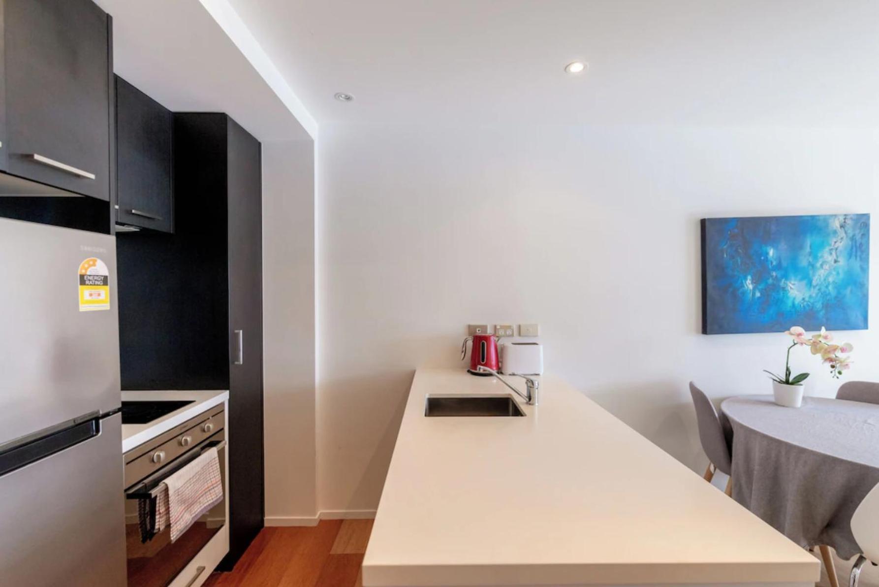 Skytower And City View 2 Bedroom Apartment On High Floor Όκλαντ Εξωτερικό φωτογραφία
